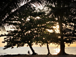 Sunset à Nang Thong beach